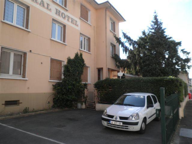 Central Hotel Saint-Priest  Extérieur photo